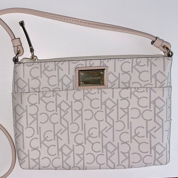 Calvin Klein crossbody bag.
